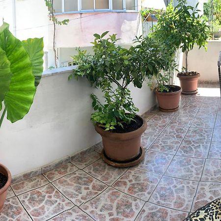 Christina'S House With 2 Bedrooms And Free Parking Gjirokastër 外观 照片